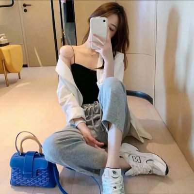 玉女闹军营